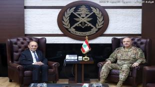 جوهر زيارة لودريان هو التمديد لقائد الجيش...