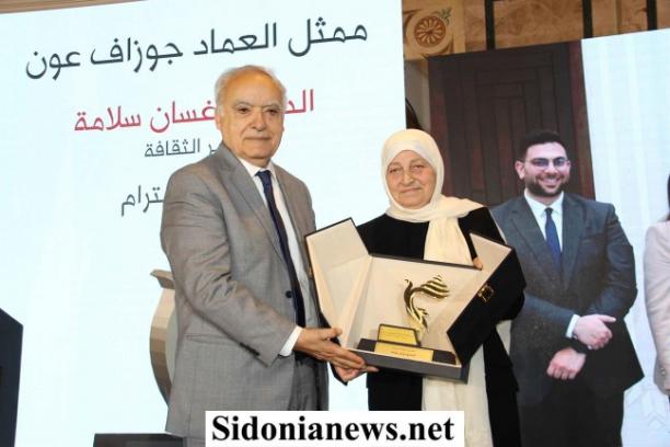 بالصور : برعاية الرئيس جوزاف عون ممثلاً بالوزير سلامة وبمشاركة الرئيس ميقاتي  ... مؤسسة الحريري أطلقت في الفينيسيا برنامج  قراءات في خطاب القسم