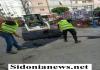 بالصور : معطي غروب بالتعاون والتنسيق مع بلدية صيدا تواصل معالجة الحُفَر وتحسين واقع الطرقات في المدينة