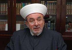 المفتي سليم سوسان يؤدي صلاة عيد الفطر في مسجد الحريري ويعتذر عن عدم تقبل التهاني