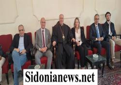 بالصور: المطران إيلي بشارة الحداد ترأس قداس عيد الفصح المجيد في كنيسة مارنيقولاوس في صيدا: نؤكد على الوحدة الوطنية لتجاوز ما نعيشه من تداعيات الحرب والوصول إلى بر السلام