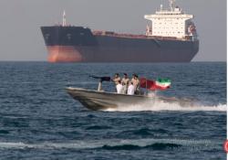 حصارُ مضيق هرمز إيراني وأميركي