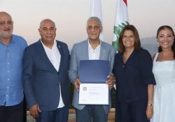 بالصور: روتاري صيدا كرّم د.حازم خضر بديع بمنحه وسام بول هاريس تقديراً لمسيرته المهنية والإنمائية وعلاقته المميزة مع النادي
