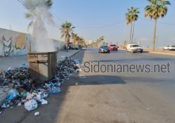 بالصور: حرق نفايات في المستوعبات وأمامها في صيدا وأزمة النفايات تتفاعل في صيدا ومنطقتها : بيان توضيحي من إدارة معمل IBC وكتاب من مجلس الوزراء إلى وزارة المال حول كتاب بلدية صيدا ورد الشركة على البلدية
