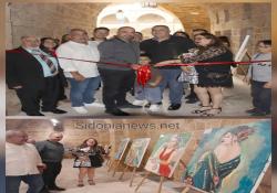 بالصور : بهية الحريري رعت في خان الافرنج في صيدا افتتاح معرض نسيم الروح للفنانة التشكيلية الصيداوية المبدعة رولا محمد عوني الحداد بحضور شخصيات وفاعليات