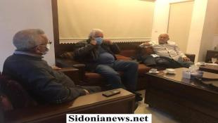 النائب أسامة سعد يستقبل مجموعة "حماة الدستور" والتشديد على استمرار الانتفاضة من أجل التغيير
