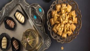 9 أطعمة ومشروبات تجنب تناولها في رمضان