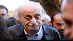 جنبلاط عبر تويتر : قد نصبح بلداً مصدراً للنفط من دون ترسيم الحدود