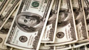 جرعات من المسكنات للبنان... ومخاطر من إرتفاع سقف الدولار