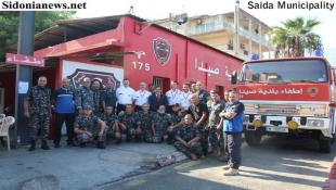 بالصور : وفد من ضباط  إطفاء برلين في المانيا  زار بلدية صيدا ومقر فوج الإطفاء وجال في صيدا القديمة