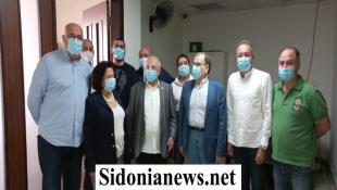 بالصور : البزري متفقداً حملة التلقيح المدرسية في صيدا والجوار: نشكر الجامعة الأميركية في بيروت والصليب الأحمر والشبكة المدرسية على جهودهم