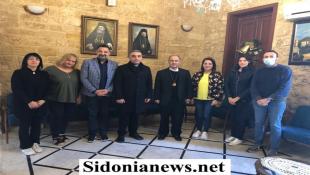 لجنة الاعياد تجمعنا زارت المطران ايلي الحداد