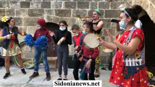 بالصور : مهرجون بلا حدود مع Clown Me In وبالتنسيق مع بلدية صيدا في نشاط ترفيهي لمؤسسة معروف سعد الخيرية