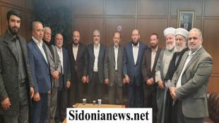 خالد مشعل من مطار رفيق الحريري في بيروت : عيون اللاجئين في لبنان نحو فلسطين فلا توطين ولا بديل إلا بالعودة إلى الوطن