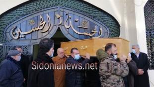 بالصور: صيدا ودعت إبنها رجل الفكر والقانون المحامي الدكتور عبدالسلام عبدالمنعم شعيب في مأتم مهيب بمشاركة العائلة وشخصيات