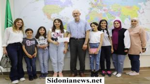 بالصور: الهيئة الإسلامية للرعاية - صيدا : طلاب ثانوية الحسام يدعمون مشروع الفاتورة الطبية مجددا
