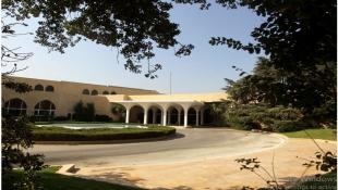 رئاسة الجمهورية تنفي بيع جوازات سفر لبنانية لغير لبنانيين