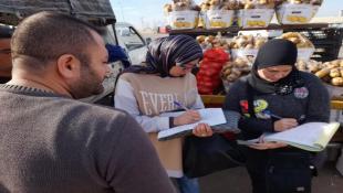 بالصور : ملاحقة لمفتشي الاقتصاد جنوباً سطرت 3 محاضر ضبط في حق اصحاب بسطات