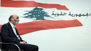 الأخبار :  جعجع: عودة إلى حلم الدويلة | جنبلاط يخشى شطحات جعجع؟  معمودية المطار؟ | أمطري إن شئت ؟