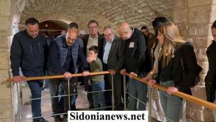بالصور: أمسية مميزة لوزير البيئة د.ناصر ياسين في صيدا القديمة تفقد أجواءها الرمضانية ومعالمها التراثية والشعبية