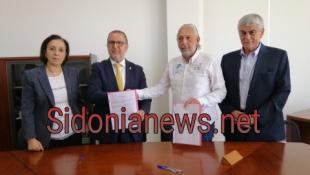 بالصور والتفاصيل : حفل توقيع مذكرة تفاهم بين جمعية المقاصد صيدا وجمعية محمد زيدان للإنماء لتجهيز مبنى أكاديمية محمد زيدان للتنمية والتدريب