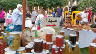 بالصور: جمعية تورا تفتتح معرضا في جزين بالتعاون مع بلديتي جزين وصيدا | الحرف تجمع الجنوب والشوف في جزين