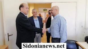 بالصور : وزير البيئة د. ياسين زار د. بديع مهنئا بتوليه رئاسة بلدية صيدا وعرض أولويات خطة لحل أزمة النفايات ... ووفد صيني  طرح على بديع إنشاء محطة كهرباء تعمل على الطاقة الشمسية