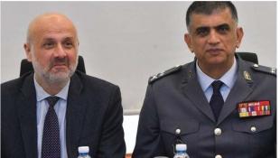 خلاف الوزير- المدير: إعادة الإذن إلى الدُّرْج