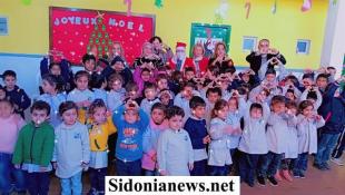 بالصور : جمعية إعانة الطفل المعوق برئاسة السيدة أسمى البلولي الديراني أقامت حفلا لاطفال مدرسة سان نيقولاوس في لبعا عشية الميلاد المجيد