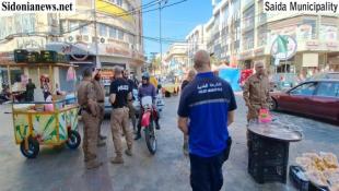 بالصور : بيان صادر عن قيادة شرطة بلدية صيدا: التمادي في المخالفات البلدية  لم يعد مقبولا وسننفذ حملة صارمة لإزالتها بعد عيد الفطر