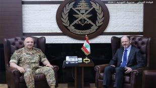قائد الجيش اللبناني العماد جوزاف عون بحث مع مسؤول امني بريطاني في سبل تعزيز قدرات الجيش على ضبط الحدود