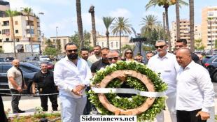 بالصور: رئيس التيار الوطني الحر جبران باسيل وضع إكليلا من الزهر على ضريح شهداء الاجتياح الاسرائيلي  لصيدا 1982 برفقه القنصل د. حامد ابو ظهر