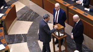 انتهاء الدورة الاولى من جلسة انتخاب رئيس الجمهورية من دون انتخاب رئيس