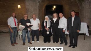 بالصور : خان الإفرنج يشهد  التحدي الزجلي الكبير  بين الشاعرين نديم زين شعيب وعمر زيداني