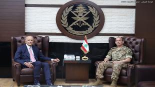 بالصور : قائد الجيش العماد رودولف هيكل استقبل المبعوث الاميركي براك والوفد المرافق والبحث تناول التطورات في لبنان والمنطقة