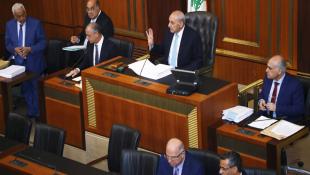 الرئيس بري مدافعًا عن الرئيس سلام : هذا رئيس حكومة كل لبنان... خافوا الله يا جماعة