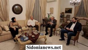 النائب د. عبدالرحمن البزري يلتقي لجنة الحسبة في بلدية صيدا ويبحث معهم سبل تنظيم العقود الجديدة وتطوير المرفق