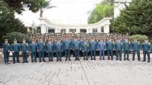 بالصور : اللواء الركن عودة ممثلا قائد الجيش اللبناني في حفل تخريج الدورة التأهيلية لرتبة ملازم : اللبنانيونَ يضعون ثِقتَهم في الجيشِ لتحصينِ الوطن منَ الأخطارِ التي تحدقُ به لا سيما العدوَّ الإسرائيلي