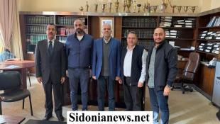 منسق تيار المستقبل في الجنوب زار مدير كلية الحقوق مهنئا