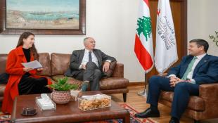 بالصور : مدير عام مرفأ بيروت مروان النفّي بحث مع السفير الفرنسي آفاق التعاون مع الشركات الفرنسية