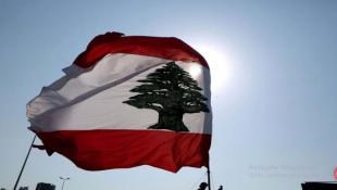 من أوكرانيا... فنزويلا... إلى الشرق الأوسط: لبنان يأكل العصي ويعدّها!