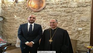 بالصور : الصيدلي عمر مرجان يهنّئ المطارنة الحداد والعمار بعيد الميلاد المجيد