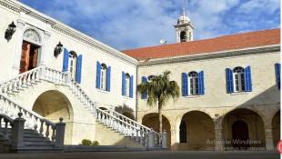 برسم القيادات المارونية!