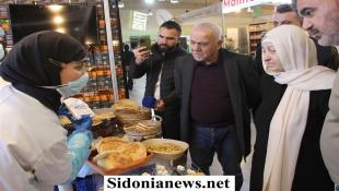 بالصور : بهية الحريري زارت معرض  صنع في الجنوب  في غرفة التجارة : نعتز بإصرار أهلنا في الجنوب على الصمود والإنتاج والإبتكار رغم المعاناة