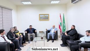 بالصور : الدكتور بسام حمود يستقبل وفد الكشاف المسلم