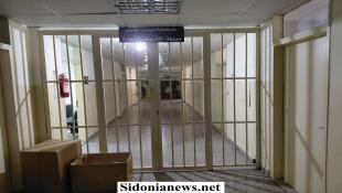 اضراب تام لموظفي ادارات سرايا صيدا احتجاجاً على قرار الحكومة بفرض رسوم جديدة