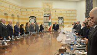 بالصور : جلسة للحكومة بحضور قائد الجيش في بعبدا... وقرار كبير بشأن الحزب !