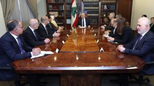 الرئيس عون اكد للخماسية أن ⁠إطلاق الصواريخ  كان من خارج  جنوب الليطاني: قرار مجلس الوزراء امس لا رجوع عنه وعلى اسرائيل وقف اعتداءاتها