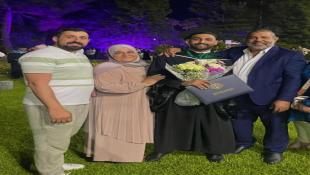 بالفيديو : صباحا : 4 شهداء من آل الترياقي في غارة إسرائيلية على مبنى سكني في جادة نبيه بري في حارة صيدا والنيران إشتعلت في الشقة المستهدفة