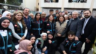 بالصور: رئيس بلدية صيدا حجازي واعضاء من المجلس البلدي رافقوا  وزيرة الشؤون الاجتماعية حنين السيد في 